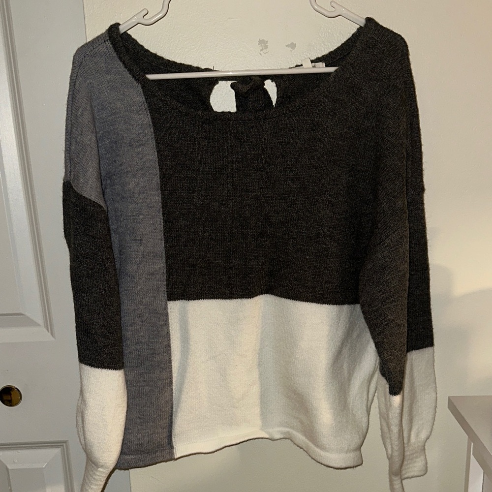 Color Block Sweater - Gray and White